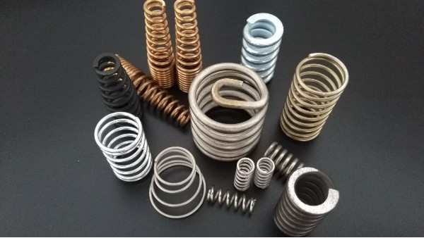 先企彈簧不易變形，款式多樣